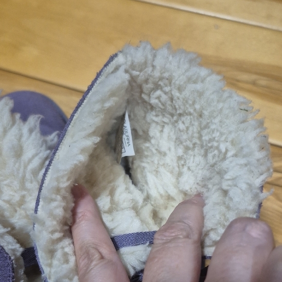Koolaburra Kids Lavender Boots - Picture 10 of 10